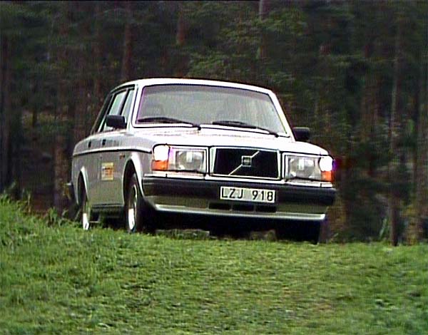 Volvo 240 1985 #2