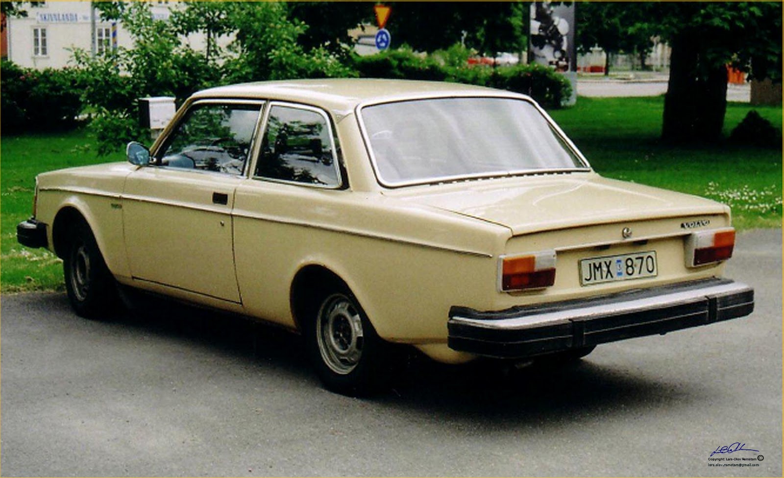 Volvo 242 1976 #10