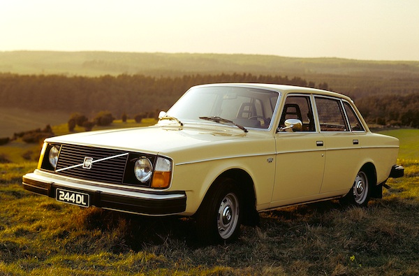 Volvo 242 1977 #5