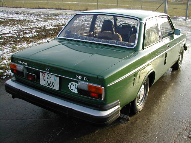 Volvo 242 1977 #9