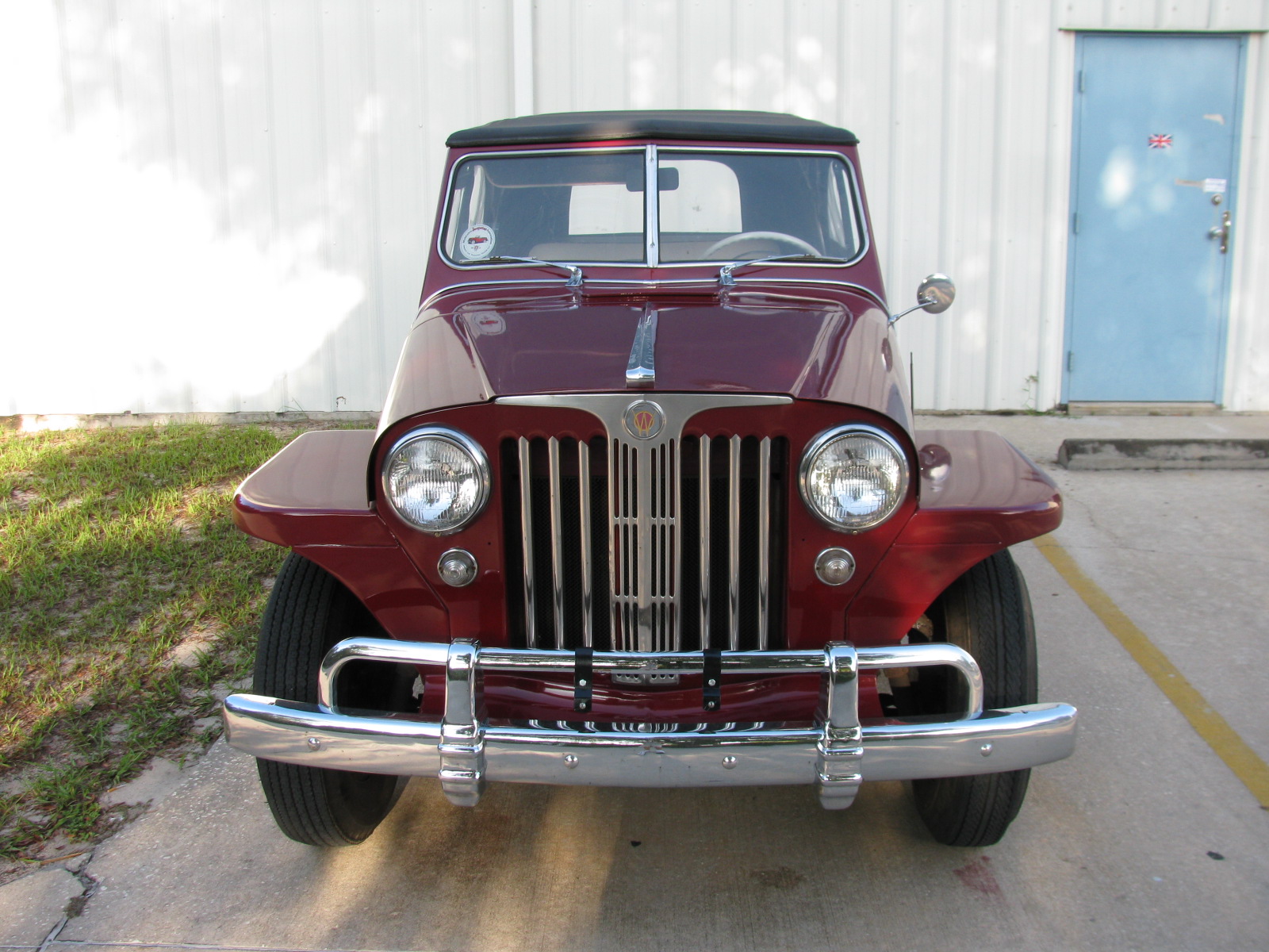 Willys Jeepster #8
