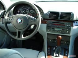 BMW 3 Series 325xi #14