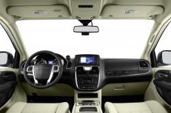 Chrysler Town and Country 2014 #10