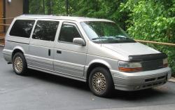 Chrysler Town and Country #22