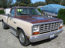 Dodge Pickup 1984 #9