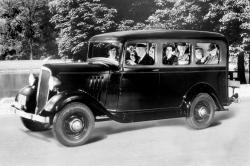 Dodge Suburban 1935 #9