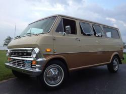 Ford Club Wagon 1968 #13