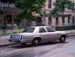 Ford Crown Victoria 1986 #6