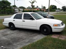 Ford Crown Victoria 1999 #14