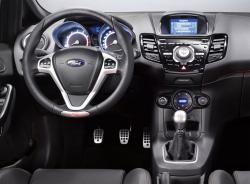 Ford Fiesta 2012 #11