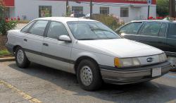 1990 Ford Taurus