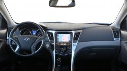 Hyundai Sonata Hybrid 2011 #9