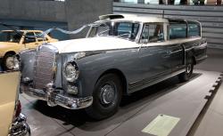 Mercedes-Benz 300 1960 #10