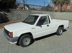 Mitsubishi Pickup 1989 #11