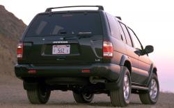 Nissan Pathfinder 2000 #8