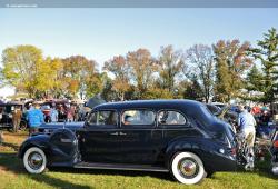 Packard 160 1940 #13