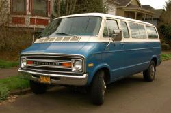 Plymouth Voyager 1974 #8
