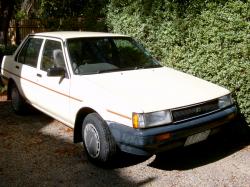 Toyota Corolla 1985 #9