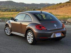 Volkswagen New Beetle Base #7