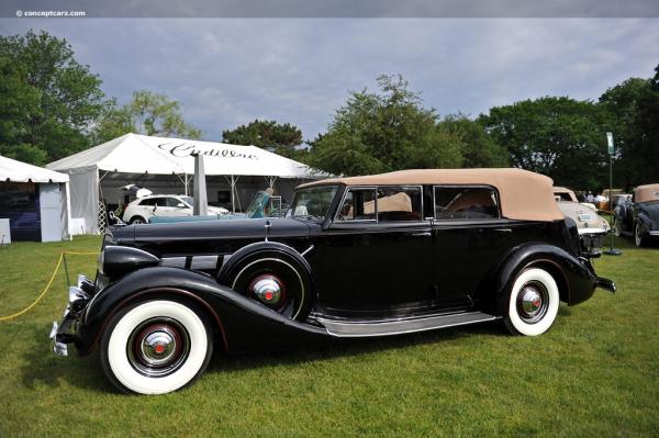 1937 Packard Super Eight