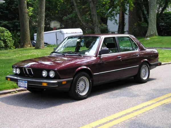 1985 BMW 528