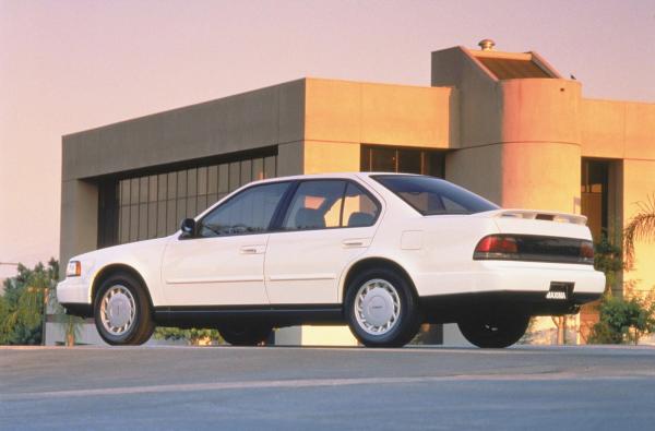 1990 Nissan Maxima