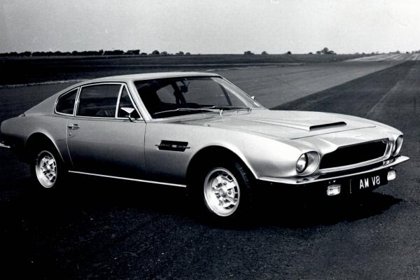 Aston Martin V-8 1972 #3
