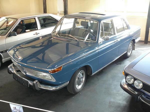 BMW 2000 1968 #4