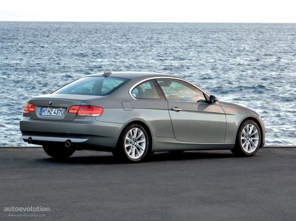BMW 3 Series 2010 #5