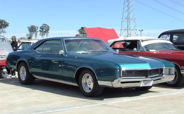 Buick Riviera 1966 #2