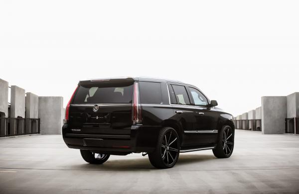 Cadillac 2015 escalade opening a new generation of luxury SUVs
