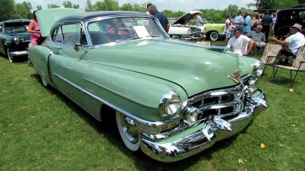Cadillac DeVille 1952 #3