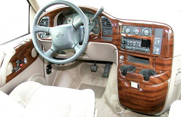 Chevrolet Astro 2000 #3