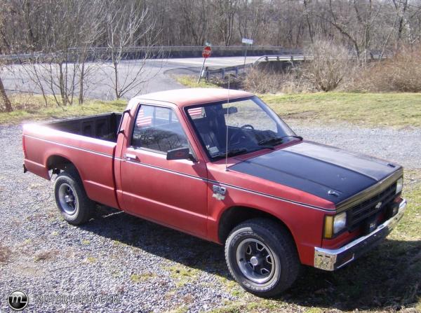 Chevrolet S-10 1987 #2
