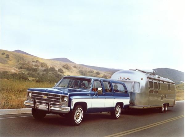 Chevrolet Suburban 1976 #1