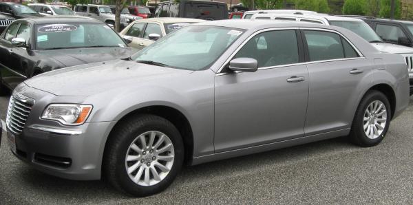 Chrysler 300 2011 #5