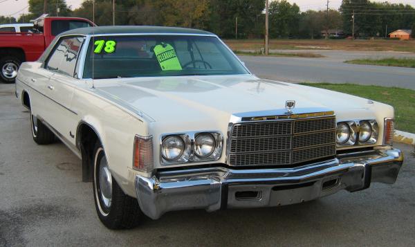 Chrysler Newport 1975 #3