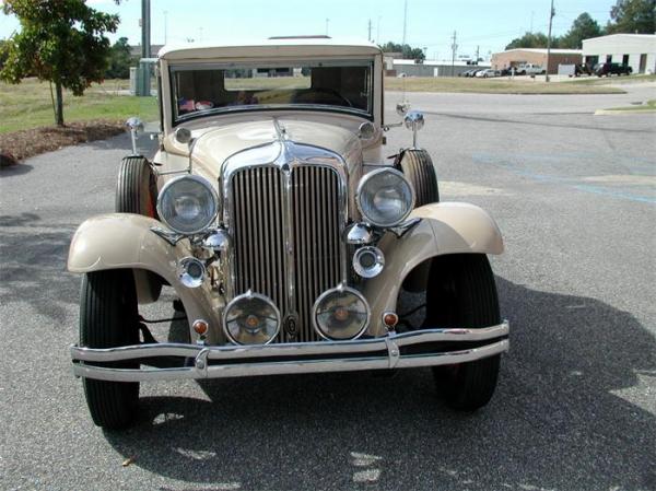 Chrysler Series Six 1931 #3