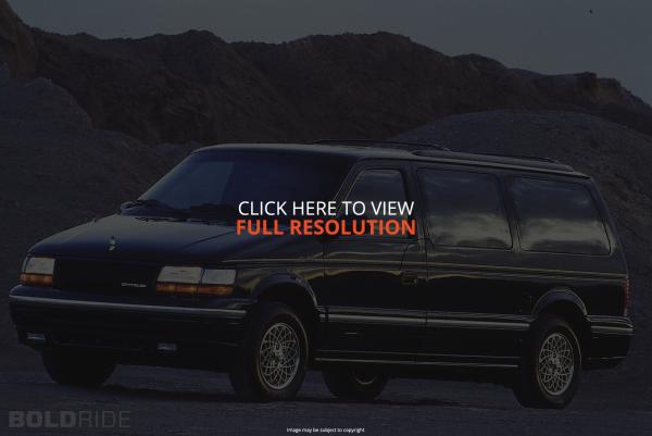 Chrysler Town and Country 1995 #1