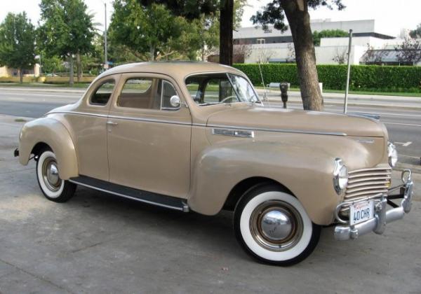 Chrysler Traveler 1940 #1