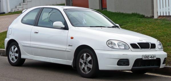 Daewoo 2000 Lanos demands a minimum of maintenance