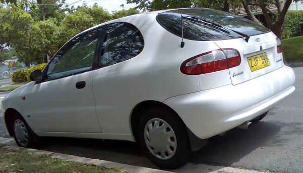 Daewoo 2000 Lanos demands a minimum of maintenance