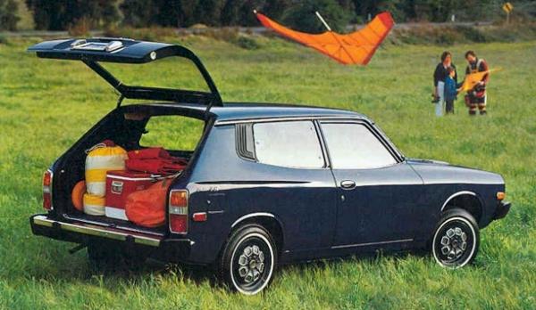 Datsun F10 1976 #2