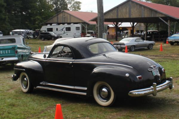 Dodge Deluxe 1942 #5