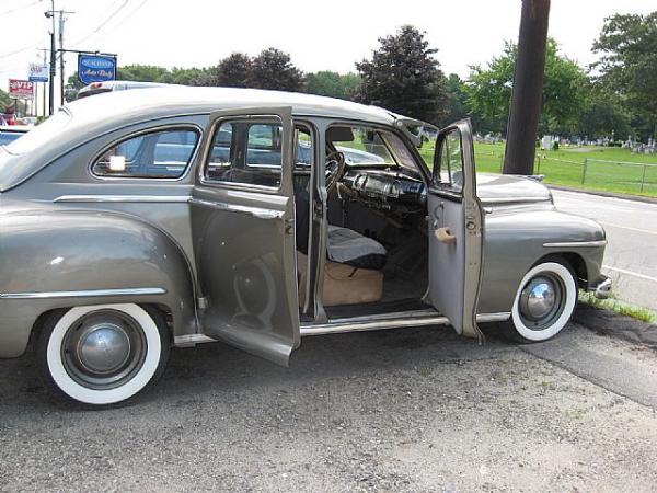 Dodge Deluxe 1948 #3