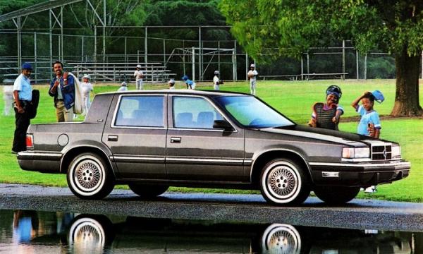 Dodge Dynasty 1989 #3