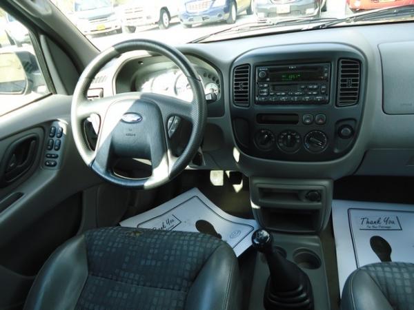 Ford Escape XLS Value #4