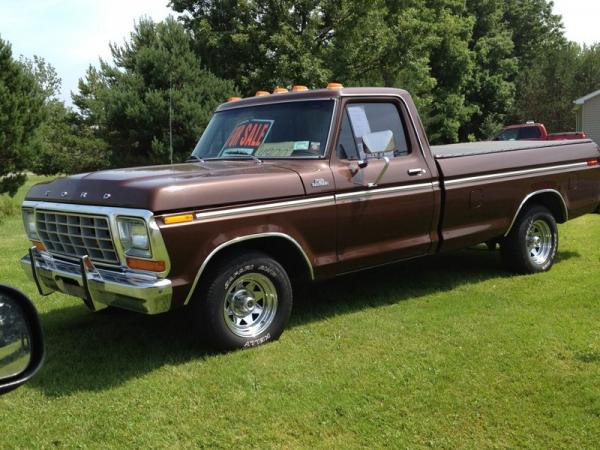 Ford F150 1983 #2