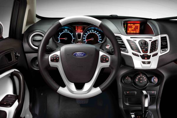 Ford Fiesta 2012 #1