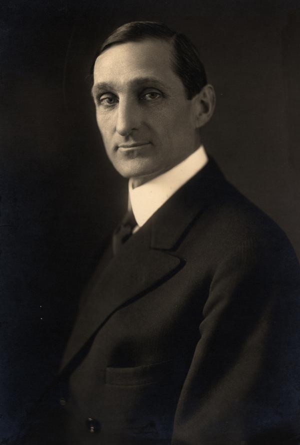 1914 International AW